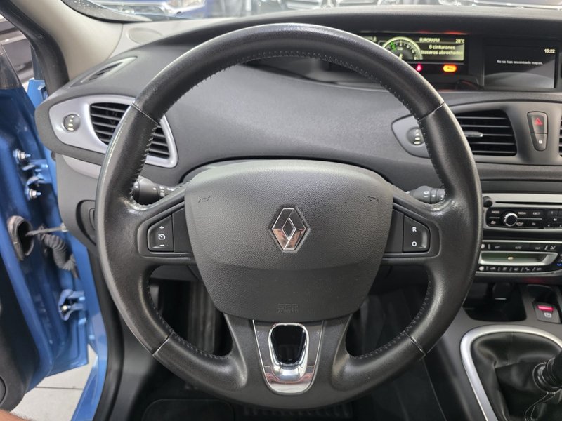 Renault Scénic 2015, foto 14
