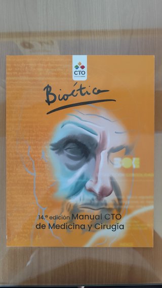 Manual CTO 14 edición: Bioética