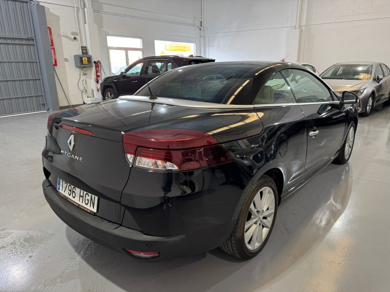 Renault Mégane 2011, foto 3