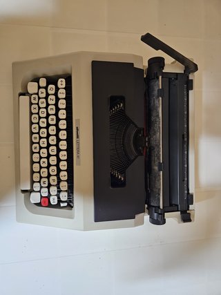 Olivetti Lettera 41 Macchina da Scrivere