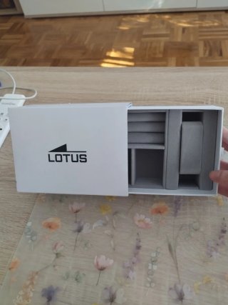 Caja para reloj Lotus