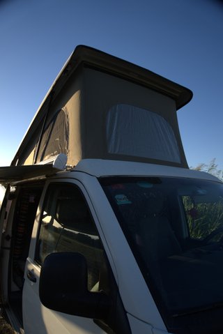 Volkswagen T5 Camper 2003 · 5 Places