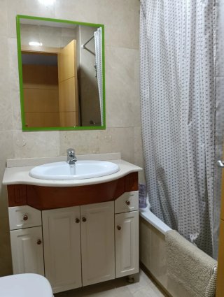 Lavabo completo con espejo