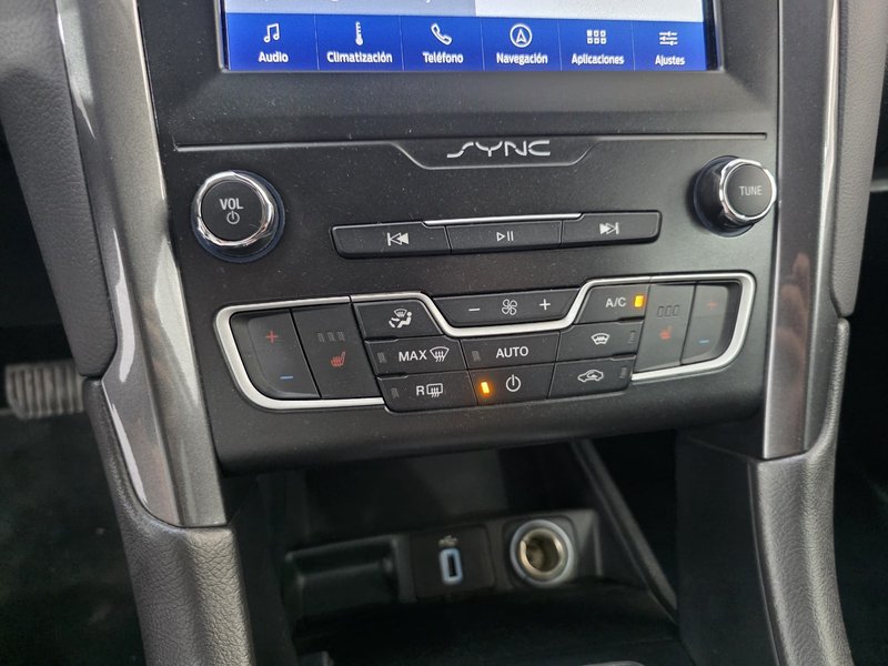 Ford Mondeo 2.0 TDCi Titanium PowerShift 2020, foto 9