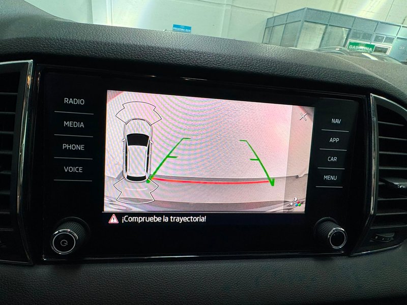 Škoda Karoq 2021, foto 17