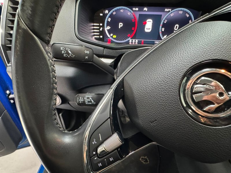 Škoda Karoq 2021, foto 18