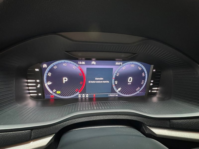 Škoda Karoq 2021, foto 19