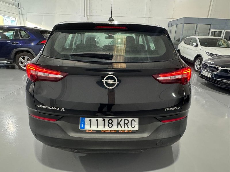 Opel Grandland X 2018, foto 11