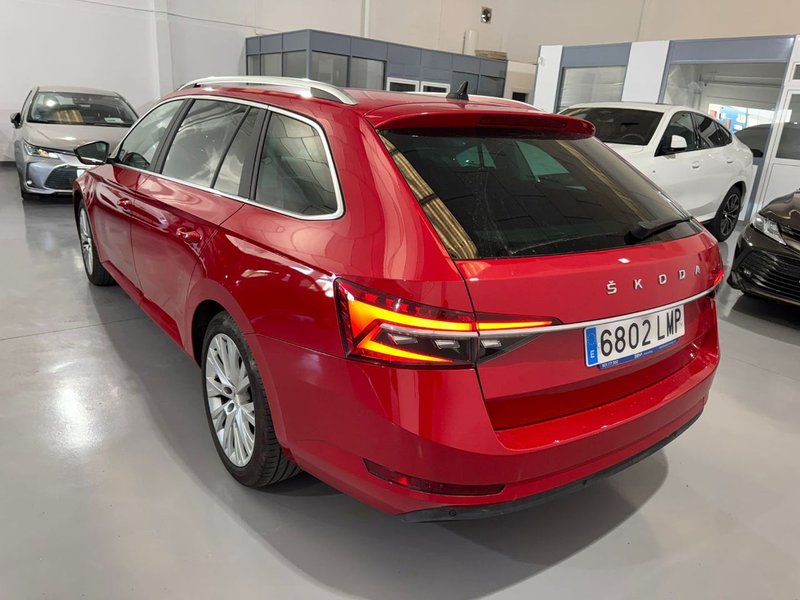 Škoda Superb Combi 2.0 TDI Adblue Style 2021, foto 3