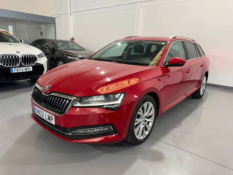 Škoda Superb Combi 2.0 TDI Adblue Style 2021, foto 5