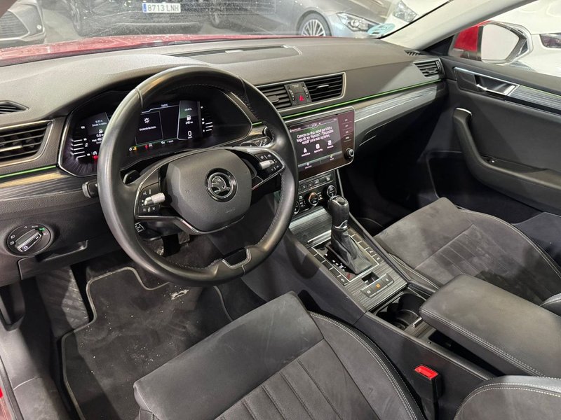 Škoda Superb Combi 2.0 TDI Adblue Style 2021, foto 15