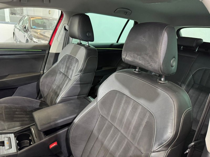 Škoda Superb Combi 2.0 TDI Adblue Style 2021, foto 31