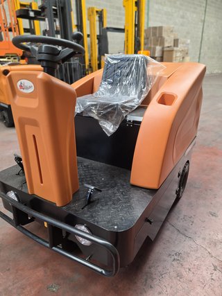 Barredora Industrial Autónoma Naranja