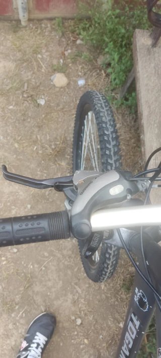Bicicleta TOGANO RACING