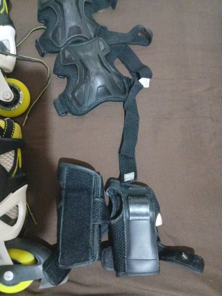 Patines en línea Oxelo + Protecciones + bolsa