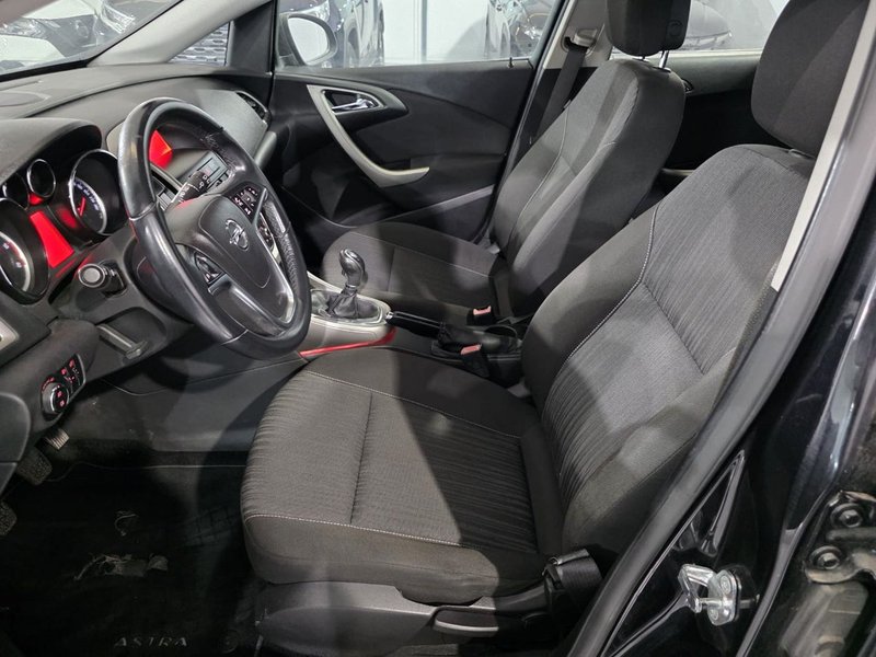 Opel Astra 1.7 CDTI Enjoy 18'' 2010, foto 8