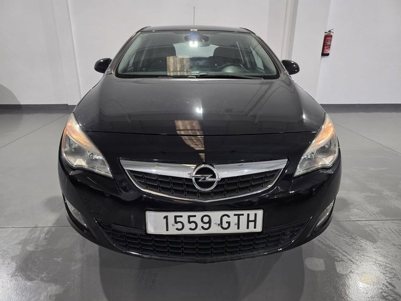 Opel Astra 1.7 CDTI Enjoy 18'' 2010, foto 9