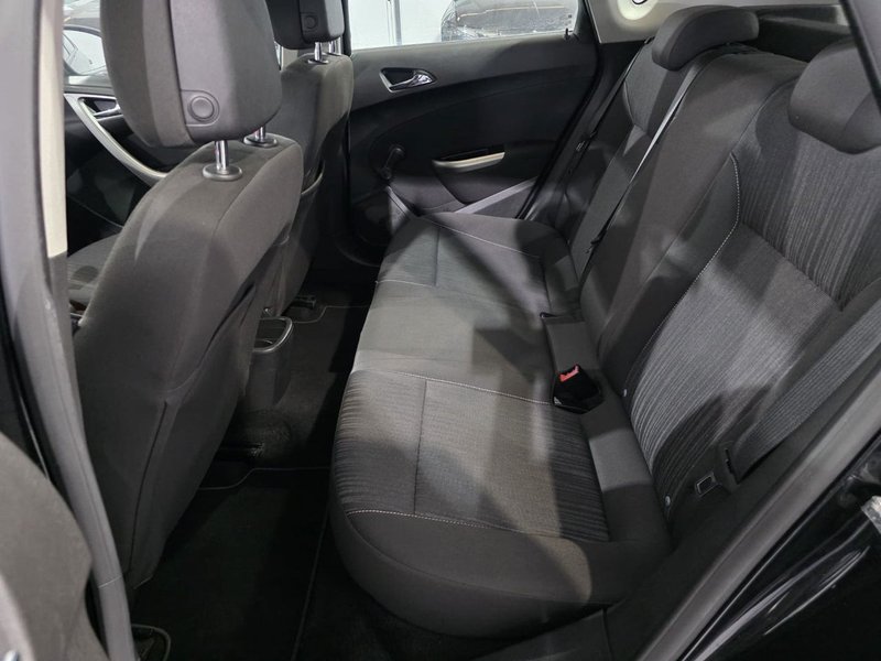 Opel Astra 1.7 CDTI Enjoy 18'' 2010, foto 25