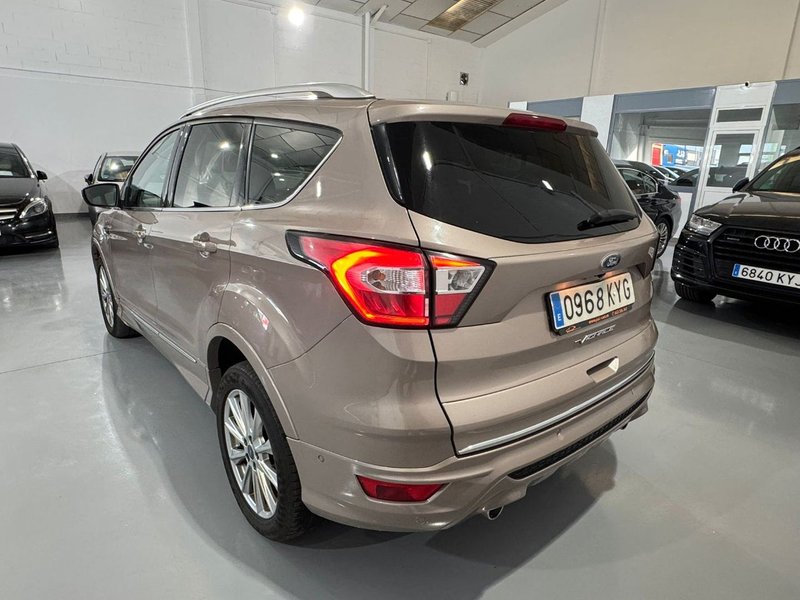 Ford Kuga 2019, foto 3
