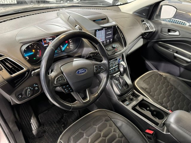FORD Kuga Vignale 2.0 TDCi 132kW 4x4 PowerShift