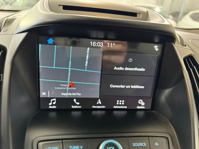 FORD Kuga Vignale 2.0 TDCi 132kW 4x4 PowerShift