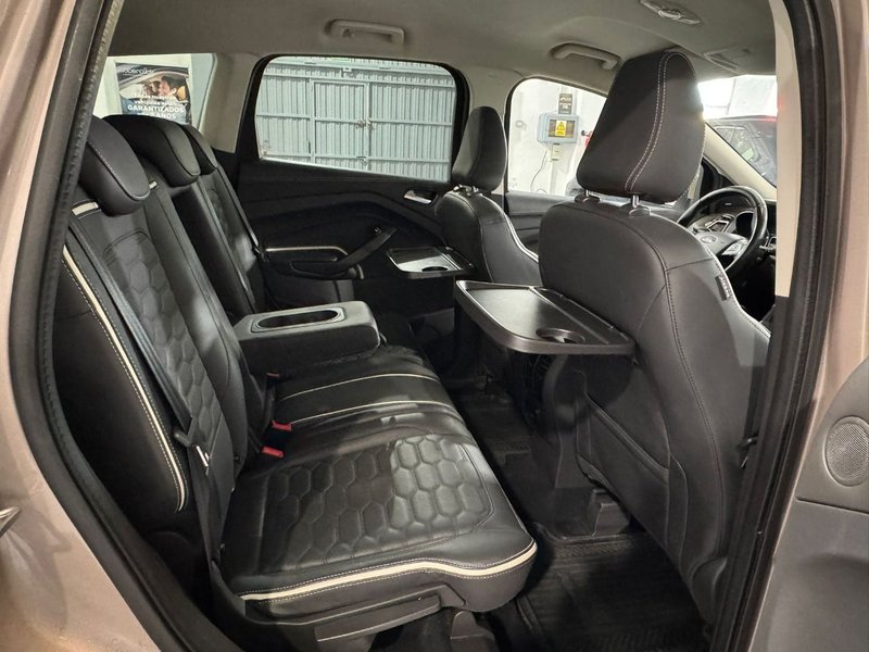 Ford Kuga 2019, foto 16