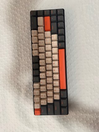 Teclado Mecánico Negro y Naranja