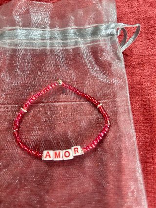 Bracciale AMOR perline lilla e argento Handmade