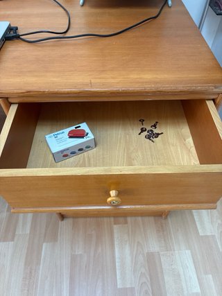 Mesa de estudio de madera