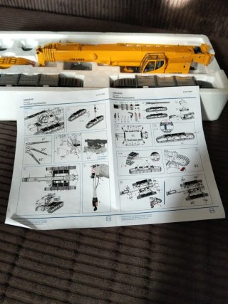 Grúa Liebherr LTR 1220 escala 1/50