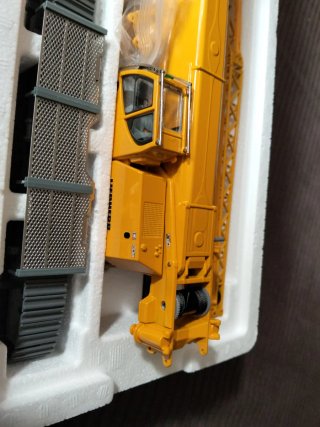 Grúa Liebherr LTR 1220 escala 1/50