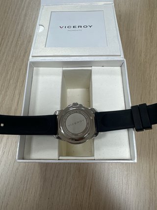 Reloj Viceroy Esfera Blanca y Correa Negra