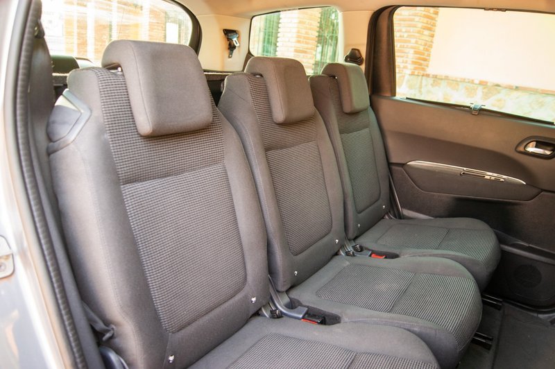 Peugeot 5008 2016, foto 17