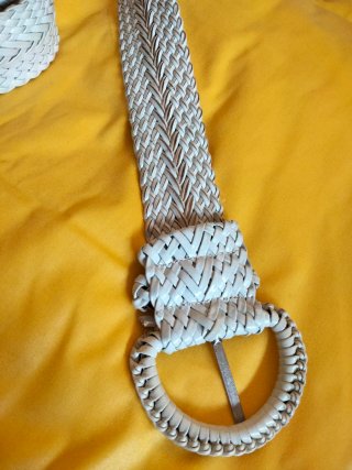 Cinturón trenzado blanco