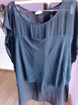 Blusa negra de vestir