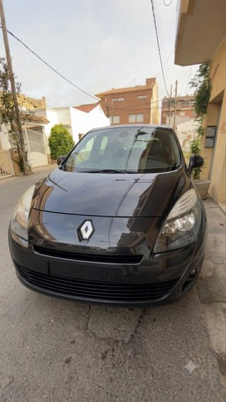 Renault Grand Scenic 2011