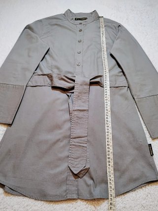 Camisa/vestido gris con cinturón