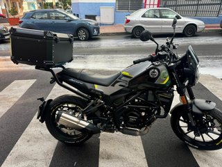 Benelli Leoncino 250 2022
