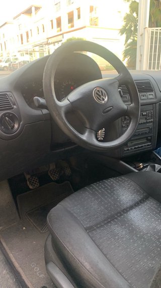 Volkswagen Golf 2002
