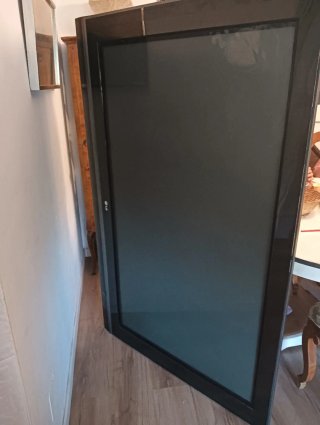 Televisión LG Negra