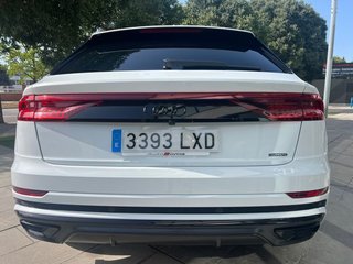 Audi Q8 S line plus 60 TFSIe quattro tiptronic 340 kW Black Line