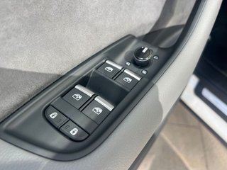 Audi Q8 S line plus 60 TFSIe quattro tiptronic 340 kW Black Line