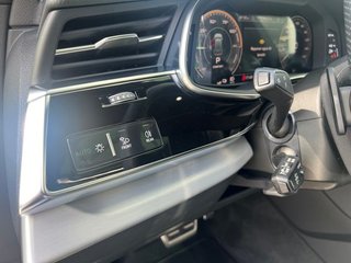 Audi Q8 S line plus 60 TFSIe quattro tiptronic 340 kW Black Line