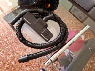 Aspiradora sin bolsa EFFEKTIV Grantornado 1000X