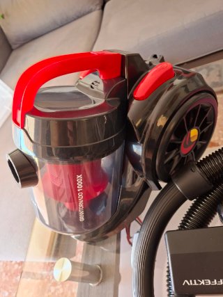 Aspiradora sin bolsa EFFEKTIV Grantornado 1000X