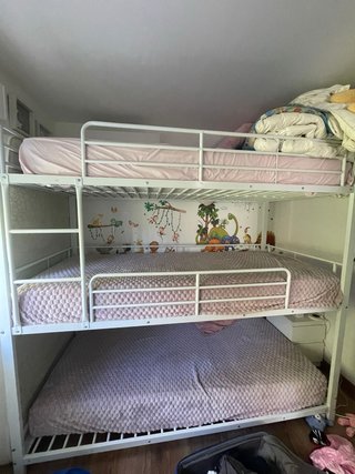 Litera triple metálica