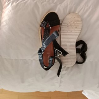 Sandalias Geox negras trenzadas