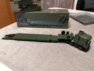Maqueta camión Scania Panther 1/64