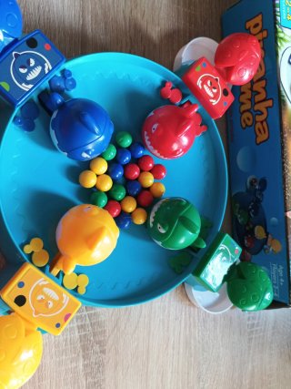 Juego Piranha Game Tragabolas