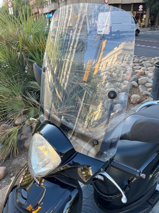 Honda PS125i Negra